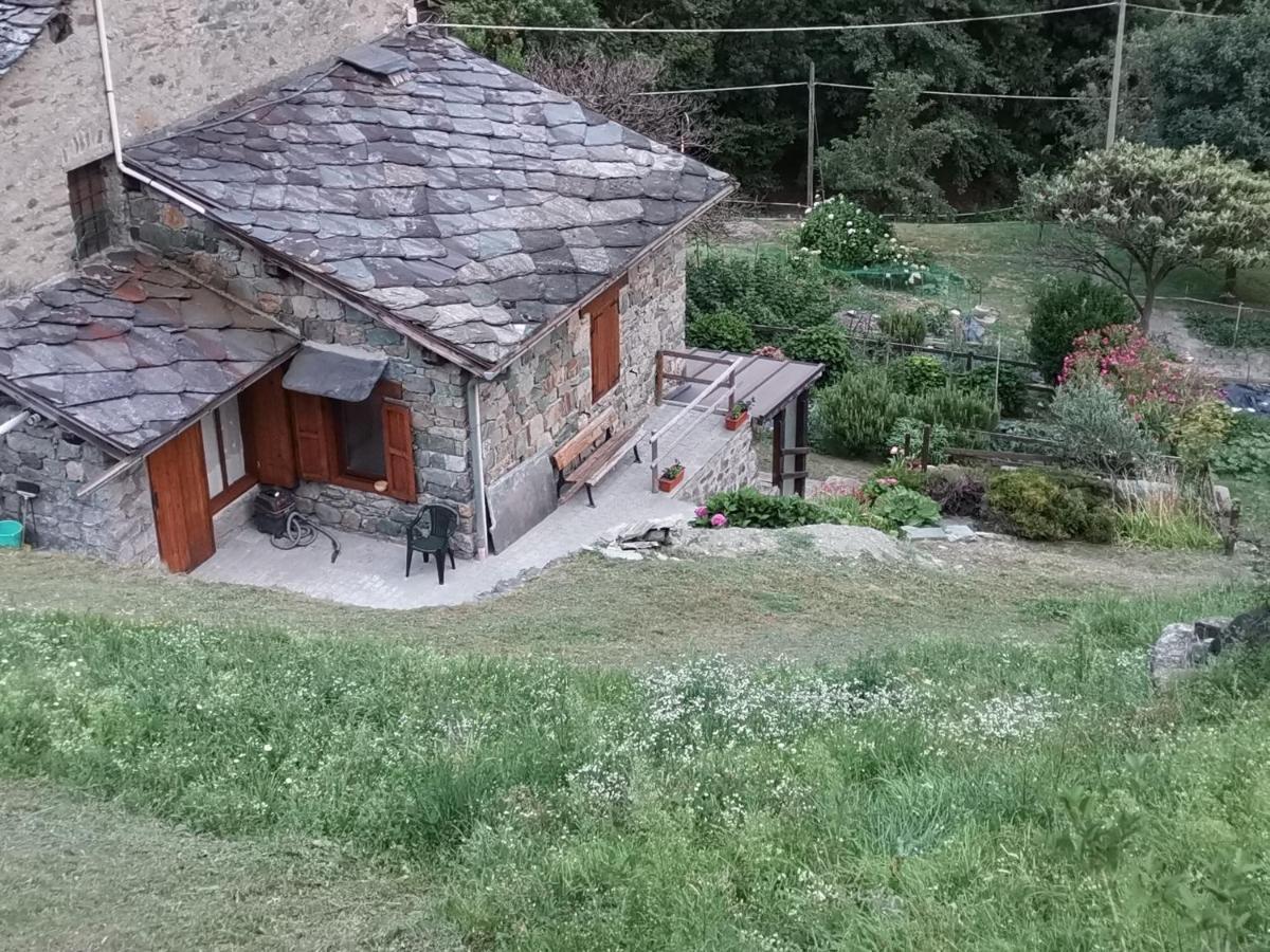Bed and Breakfast Al Drit Verrès Exteriér fotografie